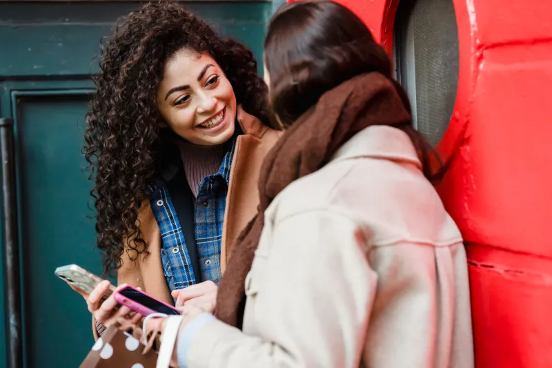 Two Phones, One Soul: The Hilarious Double Life of Pakistani-Americans on Group Chats